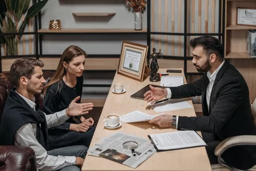 Labour Lawyer Toronto: When to Hire One and How They Protect Your Workplace Rights